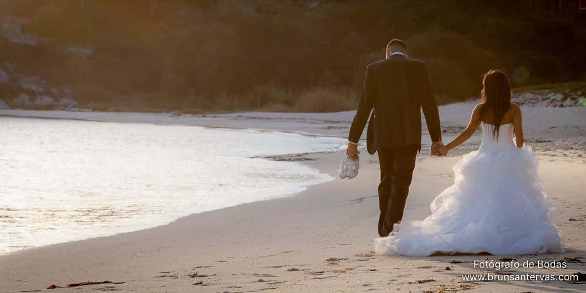 Acabamos el postboda en la playa.