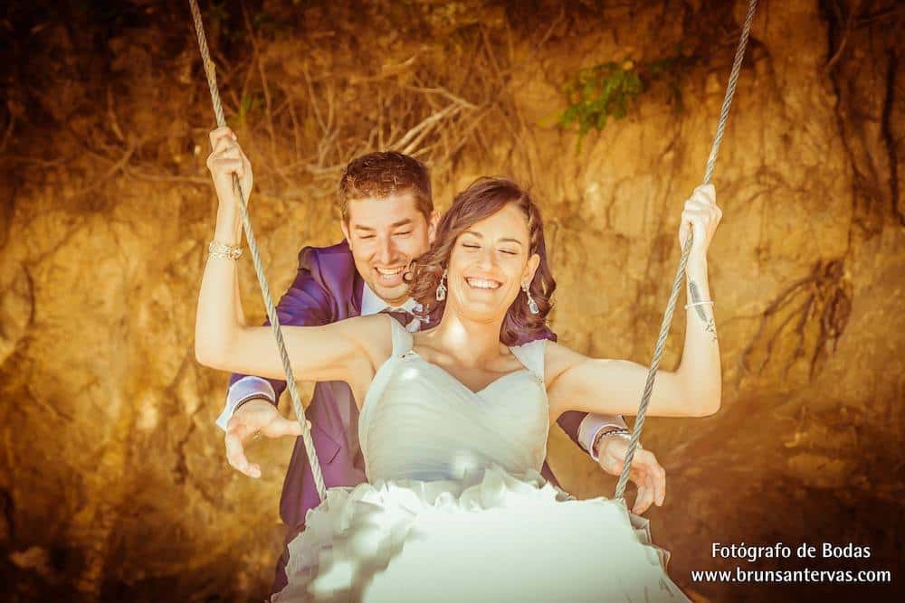 Columpiando a la novia.
