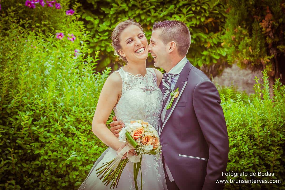 Nuestros novios no sólo van a tener fotografías románticas.