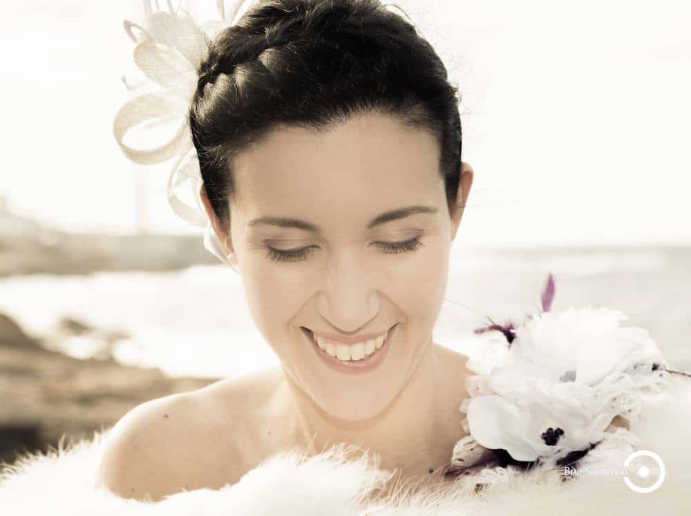 Preciosa sonrisa de una novia.