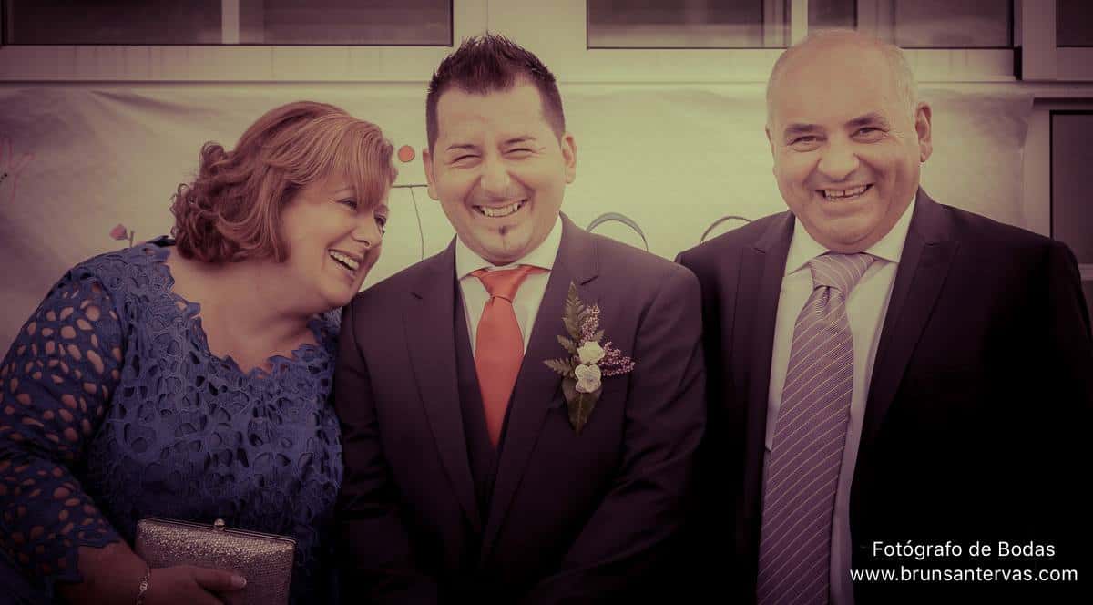 Quien dice que los posados de boda son un rollo.
