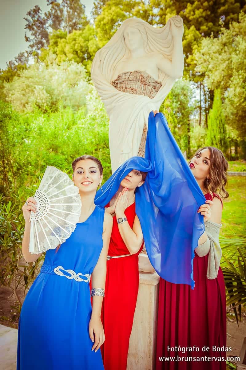 amigas-novia-divertidas-brunsatervas-fotografo-bodas-galicia