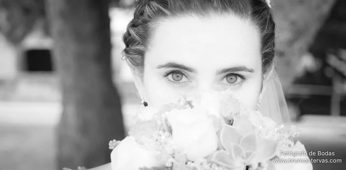ojos novia en su boda brunsantervas